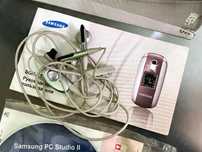 Samsung SGH-E530 Навушники, диск, інструкція та коробка