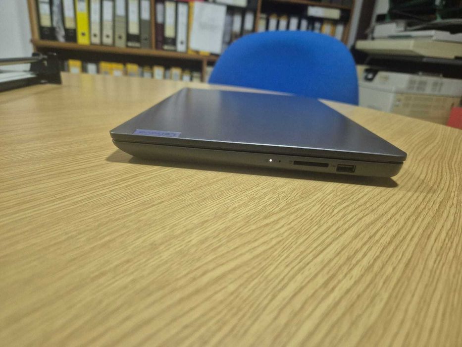 LENOVO IdeaPad 3 / 14" / Intel i7 / 512GB SSD / Windows 11 Home