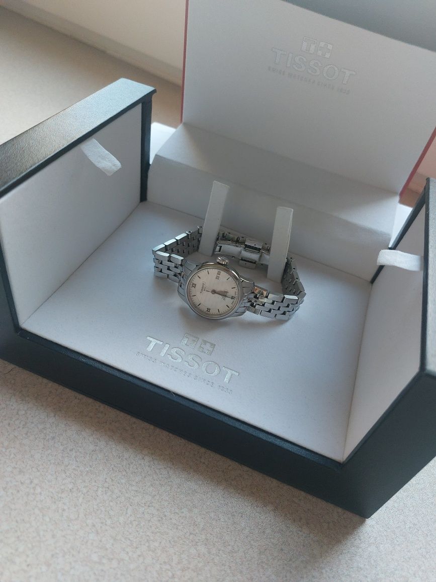 Tissot Le Locle Double Happiness Automatic Lady T41.1.183.35