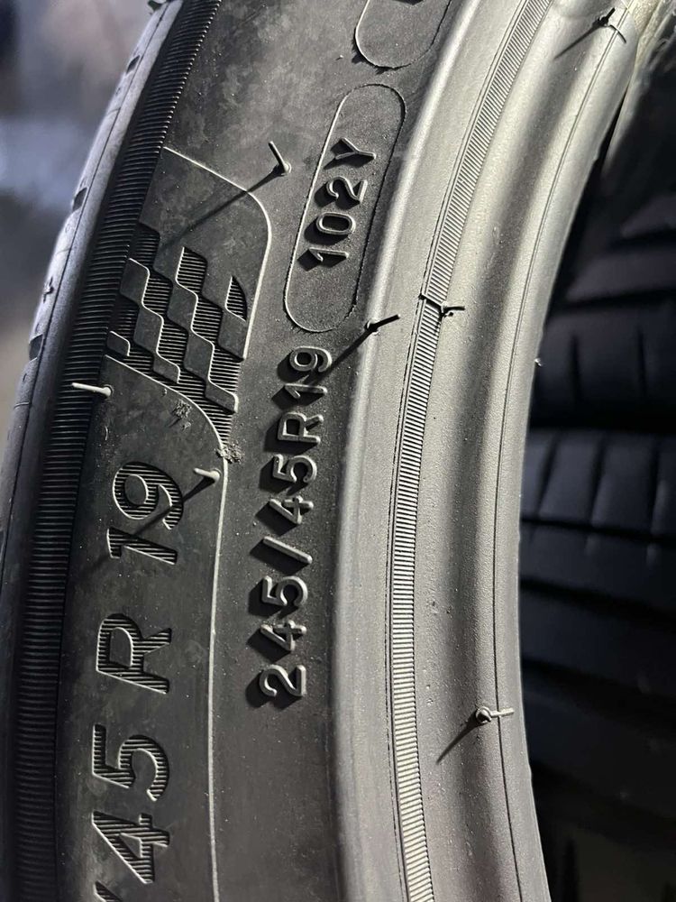 245/45/19 R19 Michelin Pilot Sport 4 4шт