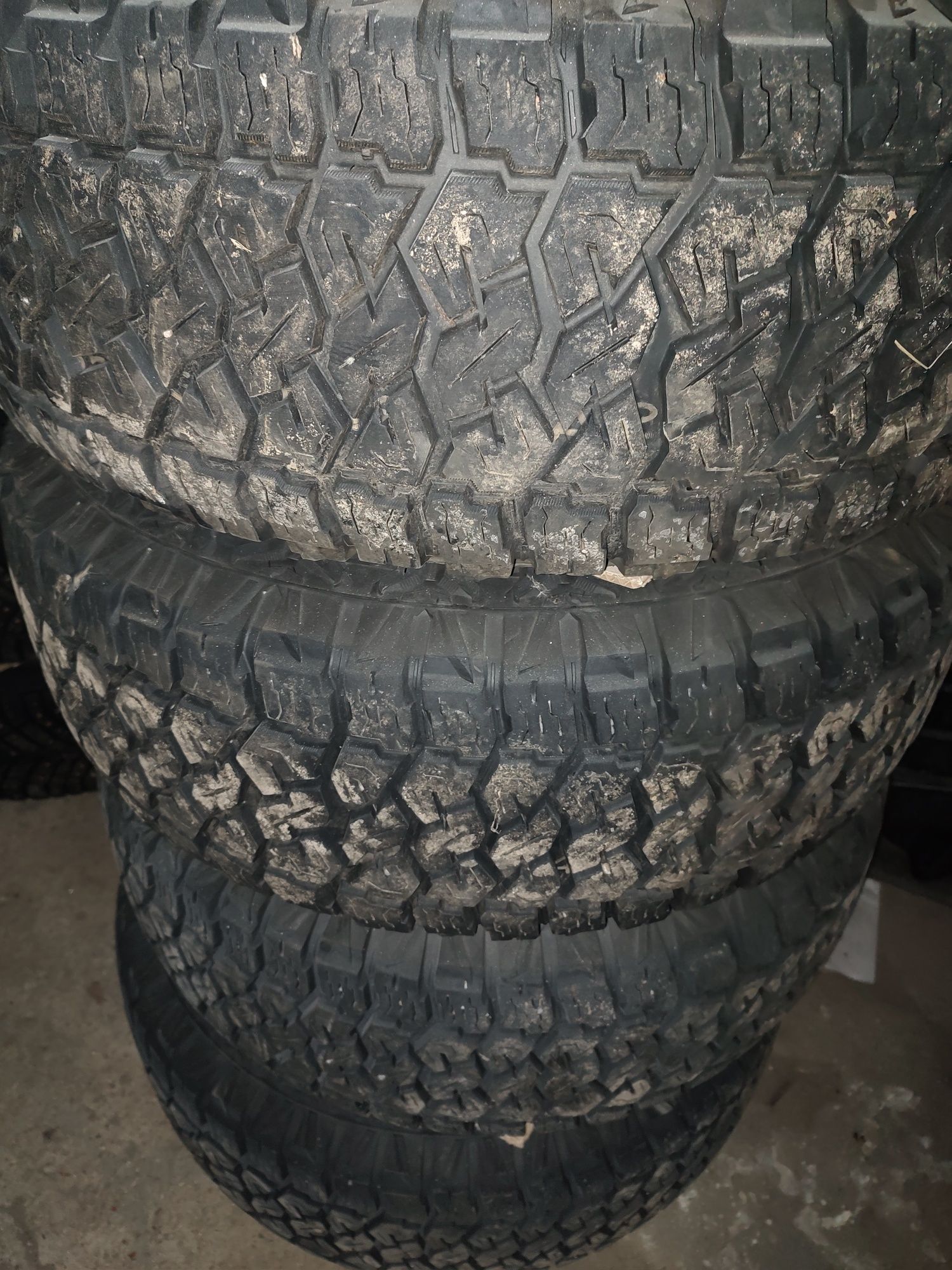 Колеса Резина 265/65 R18 диски 5*127 R18