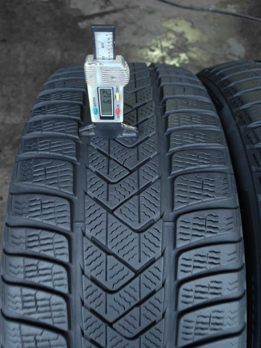 Pirelli Winter SottoZero R19 245 45 шини зимові