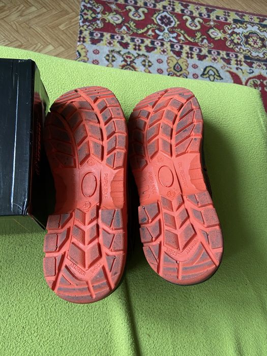 Buty ochronne z Blachą
