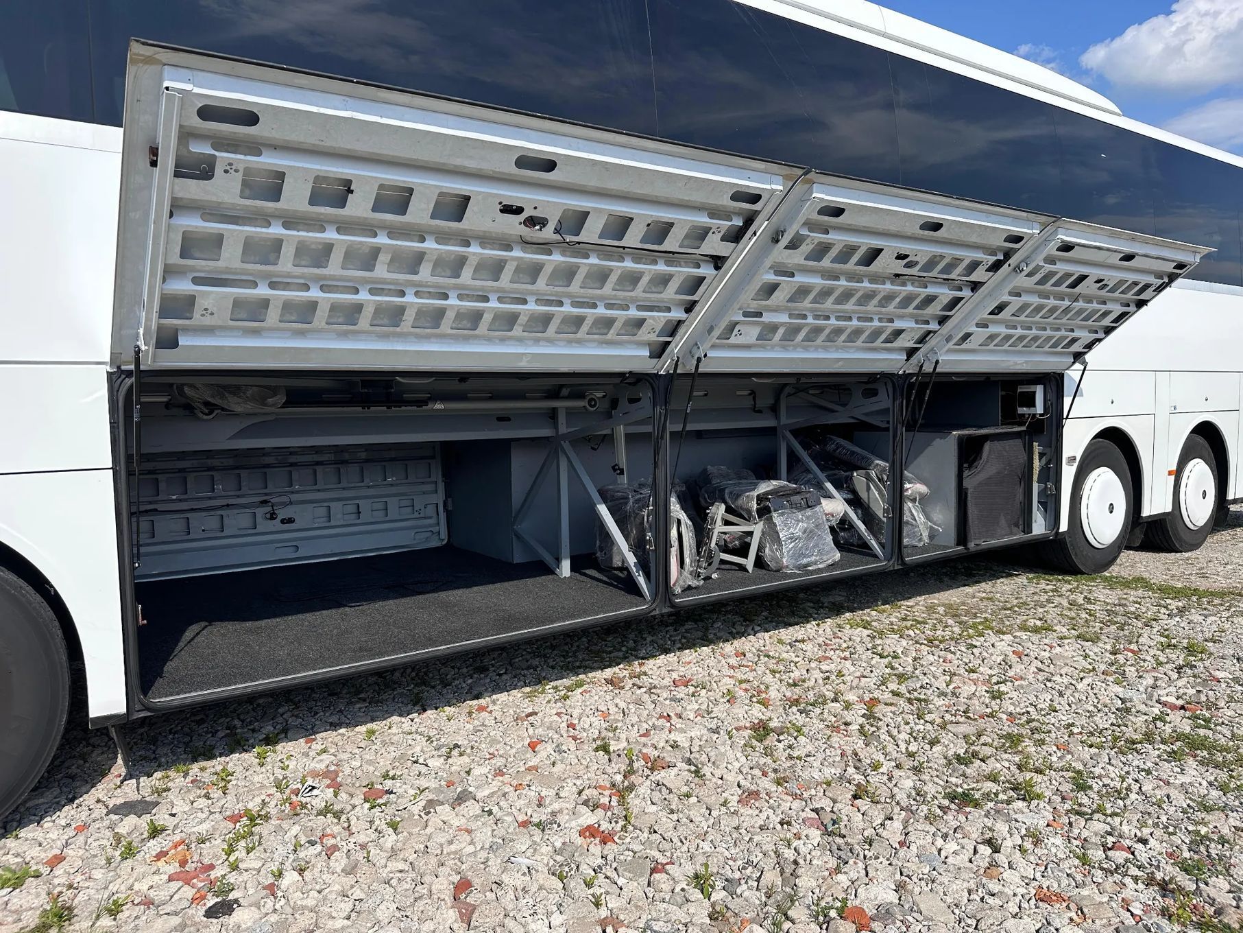 Setra S 519 HD  Raty 0%, ilość miejsc 71