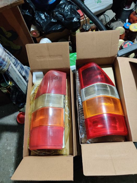 Задні фонарі спрінтер