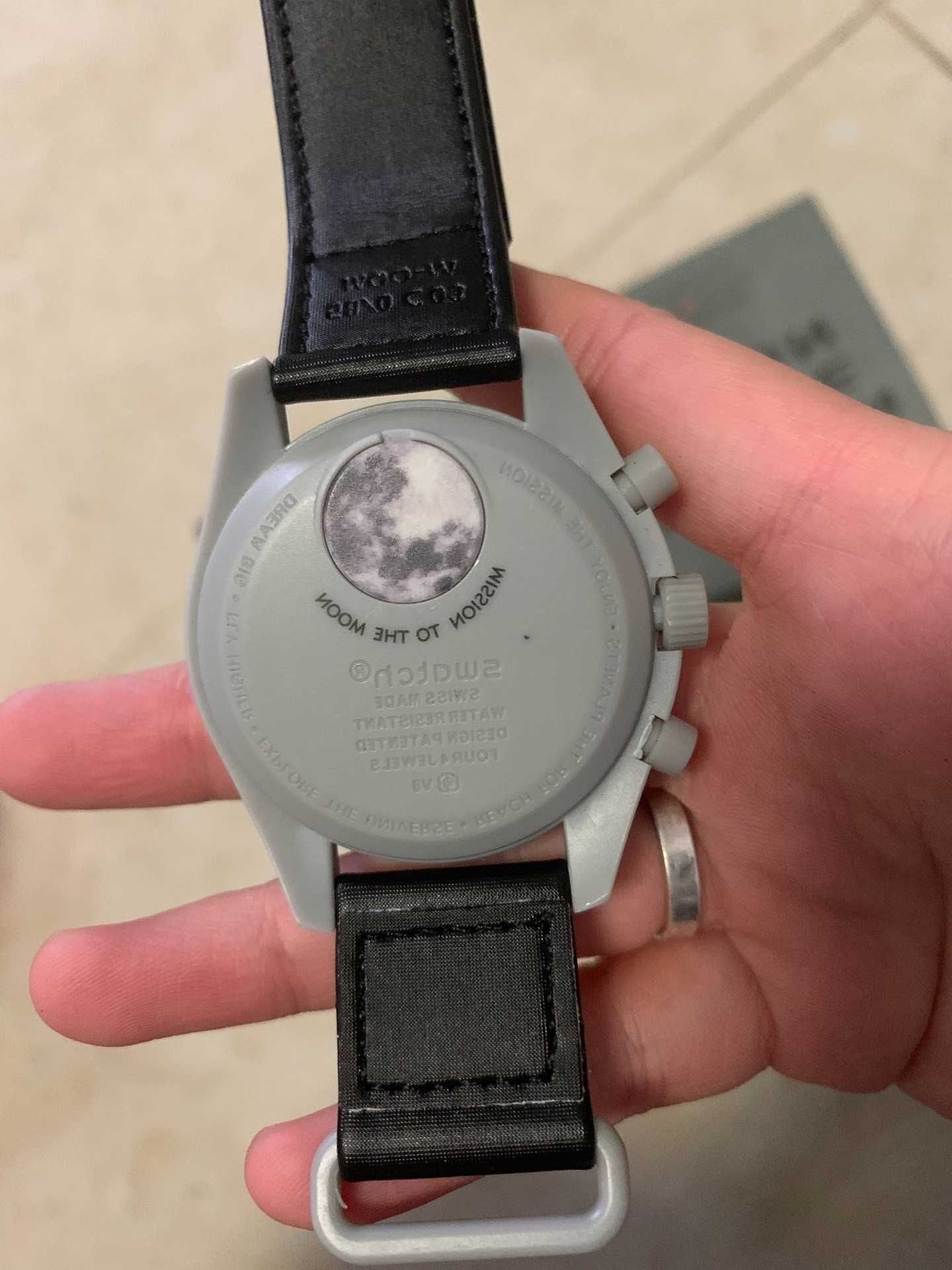 Omega x Swatch Księżyc SO33M100 - dobry stan