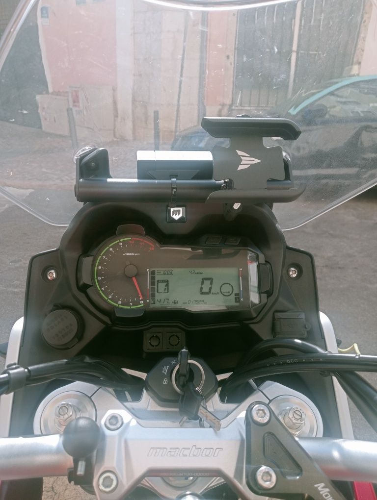 Vendo Macbor XR 500 de 5/2023