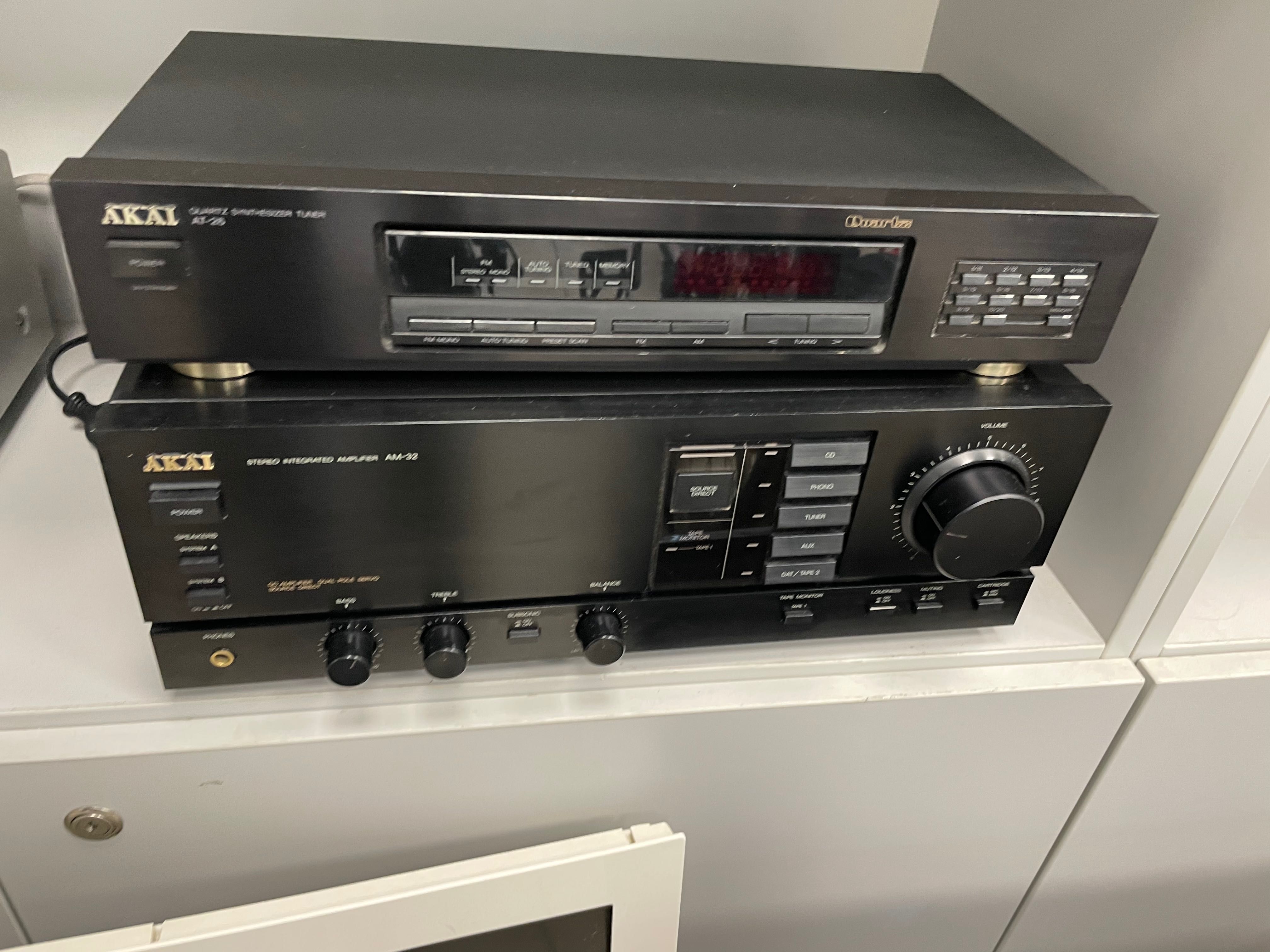 Konkretny Komplet Wzmacniacz Akai AM-32/CD Akai AT-26/GW/Wys!