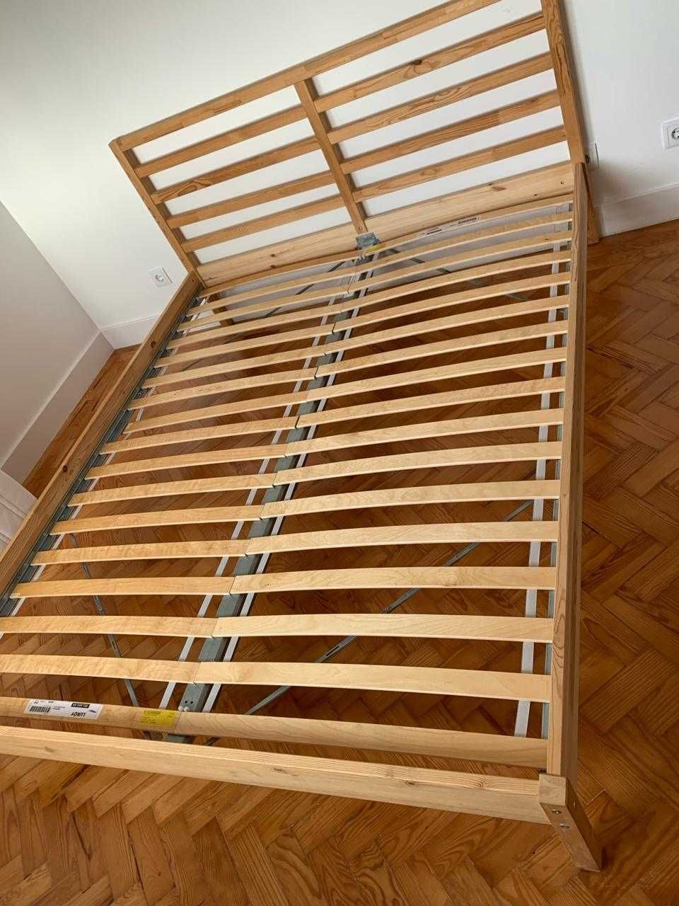 Cama Casal IKEA Tarva + Estrado Luröy + Colchão Matrand