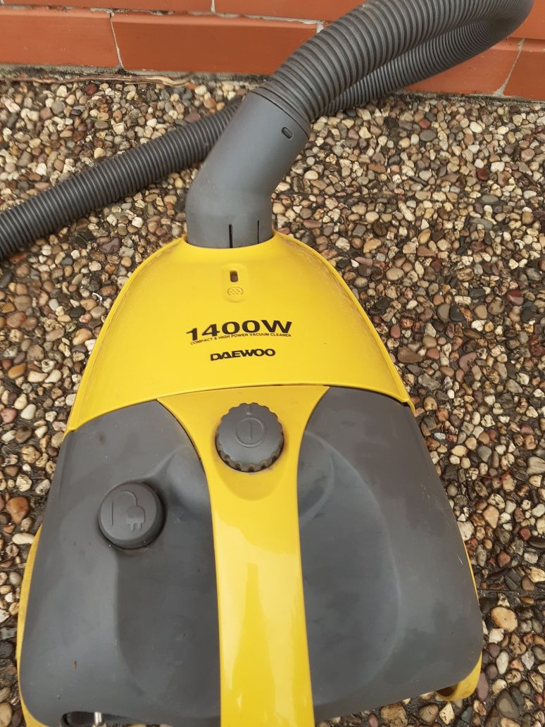 Aspirador Daewoo