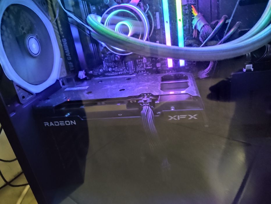 Placa gráfica XFX SPEEDSTER SWFT 210 AMD Radeon RX 6600 8GB GDDR6