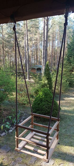 Chuśtawka dla dziecka drewniana