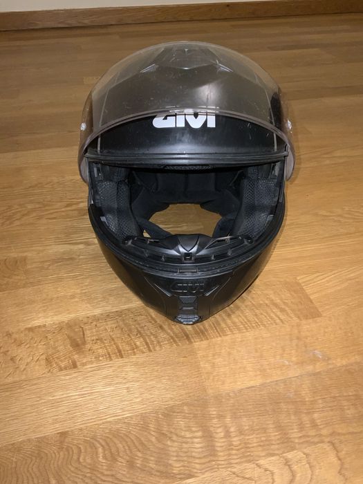 Capacete mota homologado tamanho L da GIVI