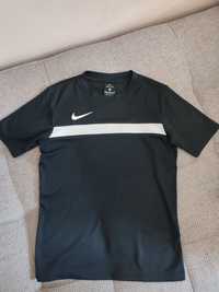 Koszulka sportowa Nike r.M