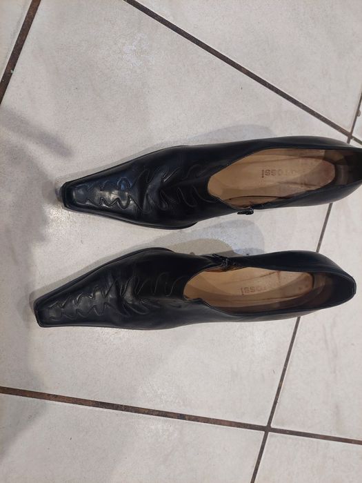 Eleganckie pantofle Gino Rossi r.39