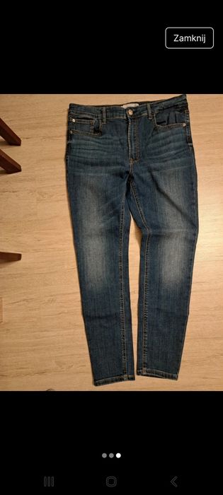 Spodnie stradivarius