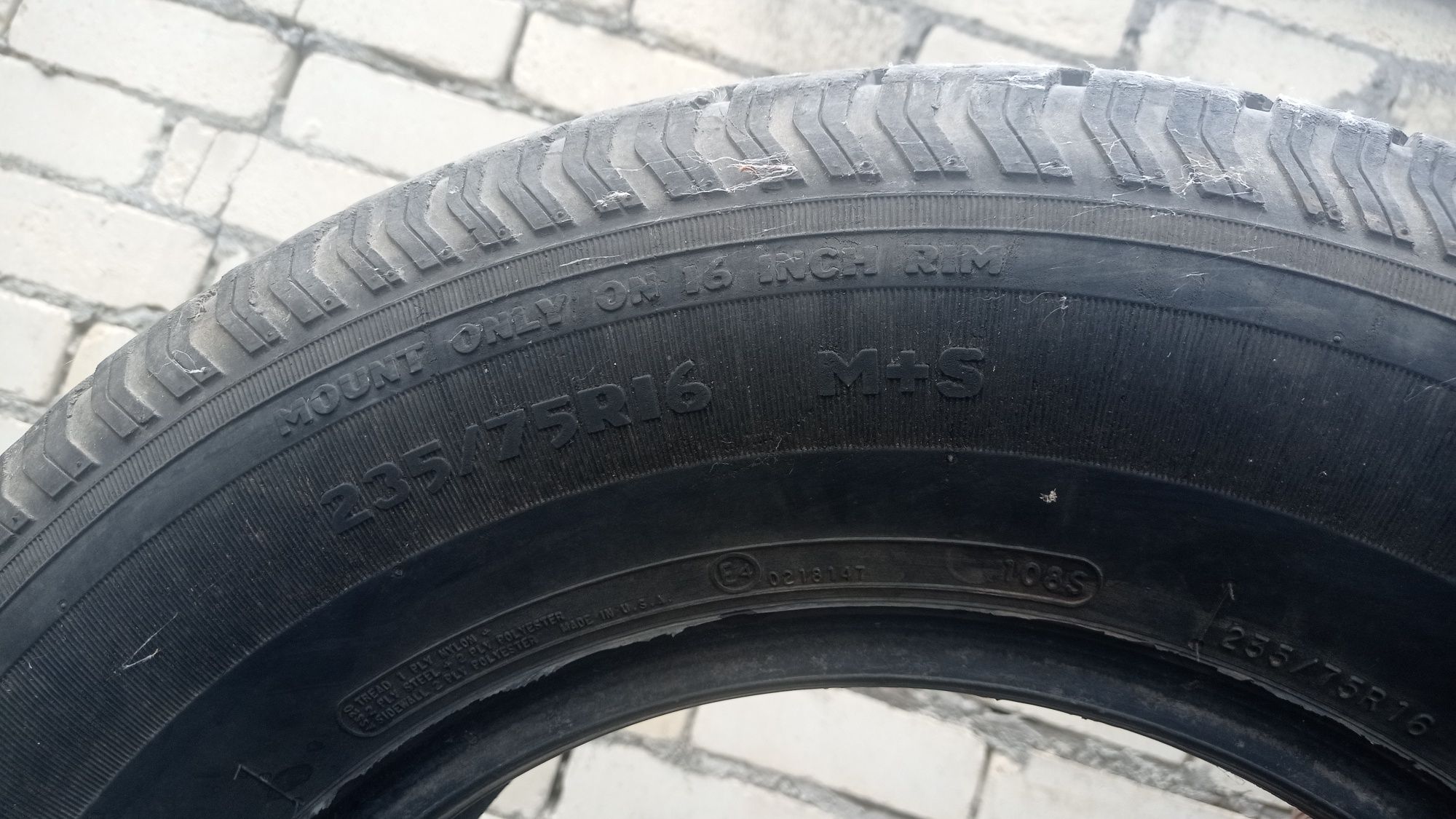 Резина 235/75/16