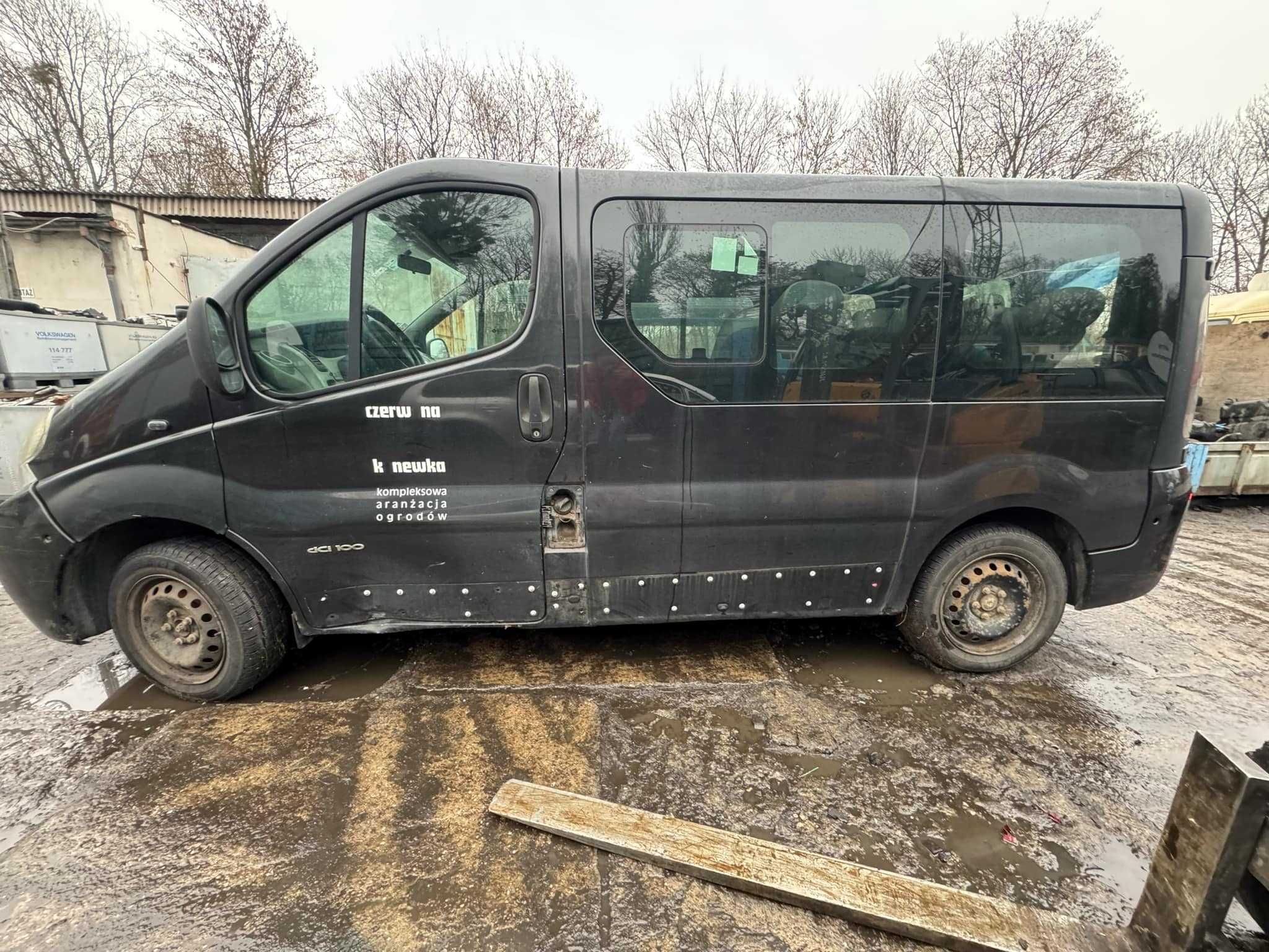Renault Trafic 2005r. 74.0kW  na części Auto Złom Adax Koźle