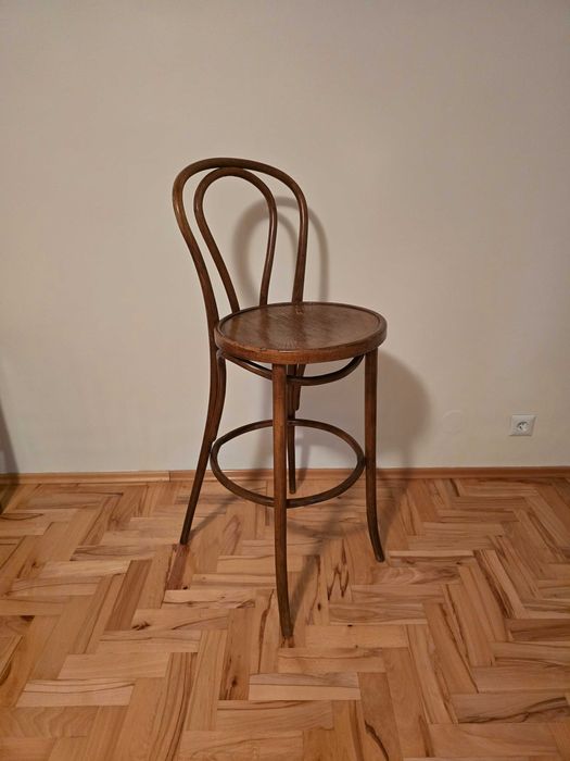 Krzesło hoker gięty drewniany Thonet