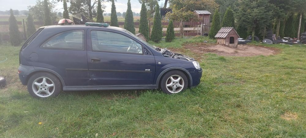 Przednie lampy Opel Corsa C