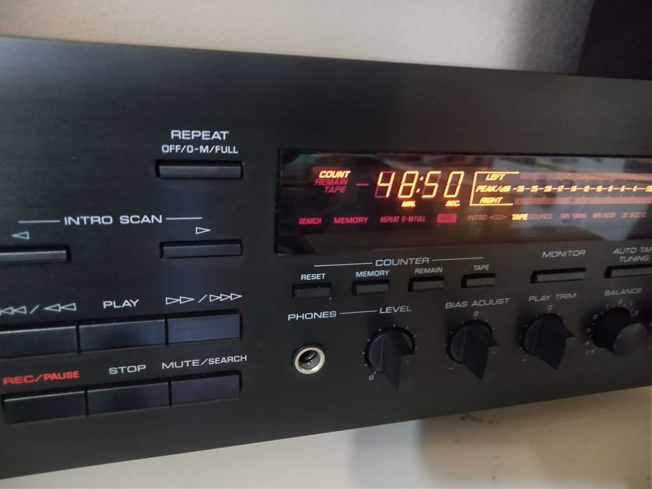 Yamaha KX 670 Cassette Tape Deck, 3 головки, закритий тракт