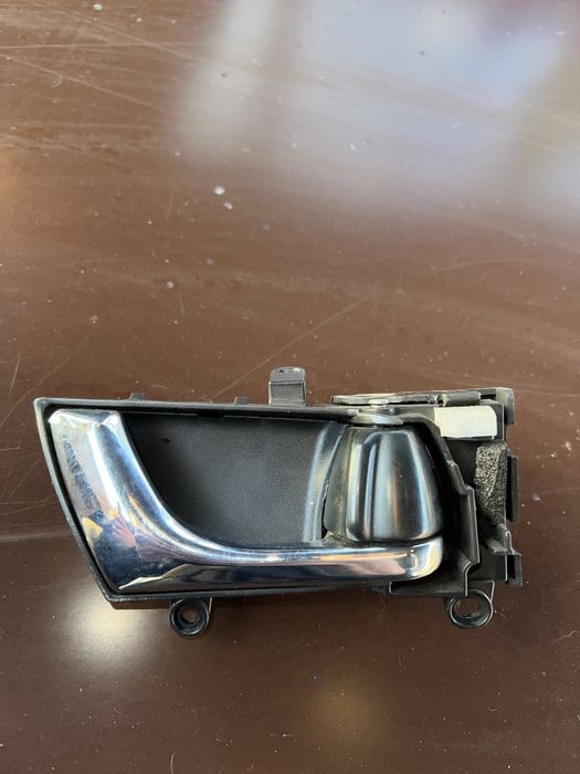 Ручка открывание дверей правая Subary Legasy 2008