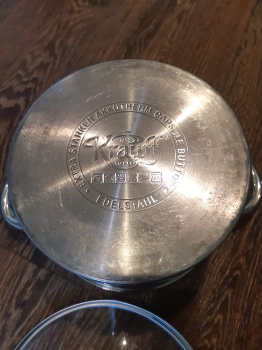 Продам кастрюлю Krauff  нерж  2.5 литра