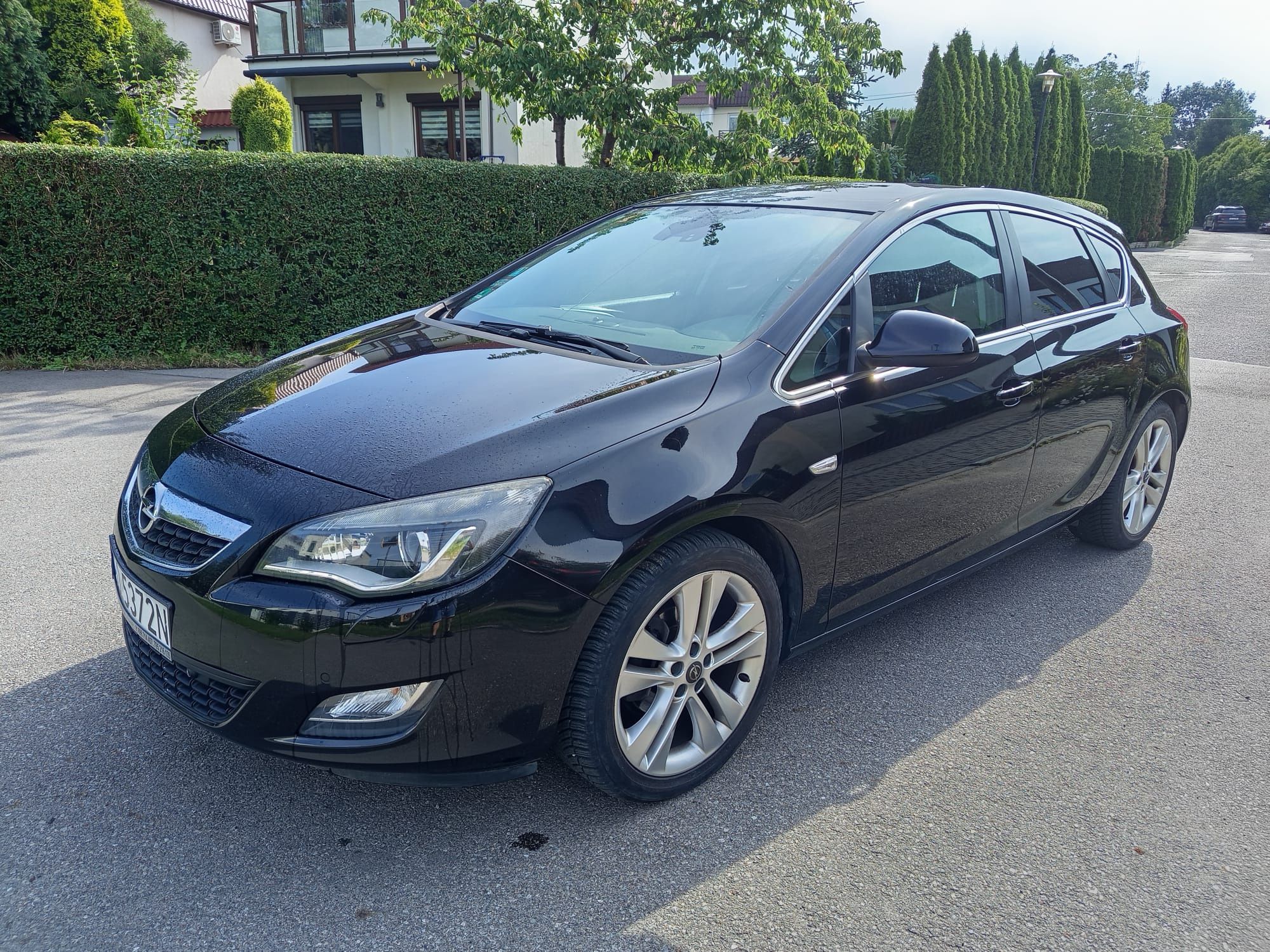 Opel Astra 2010 1.4 turbo super stan