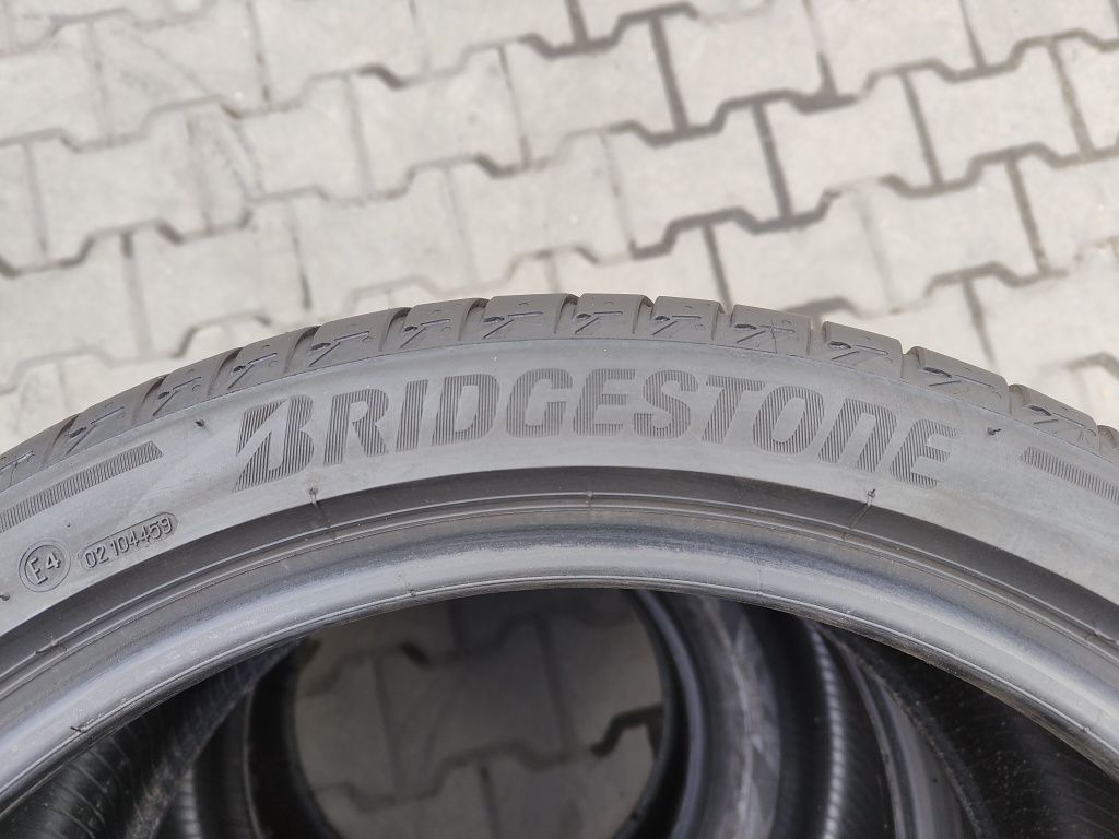 265/35/18 Bridgestone Turanza T005