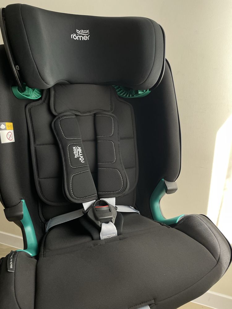 Автокрісло Britax Römer Advansafix i-Size BR(Cosmos Black)