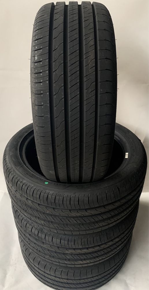 NOWA! Opona Letnia 225/45R17 91W Goodyear EfficientGrip Performance 2