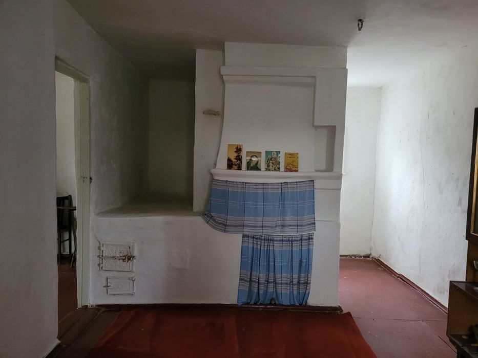 Будинок в центрі села Пилипча