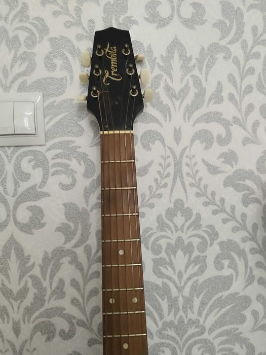 Гітара чорна, чохол в подарунок