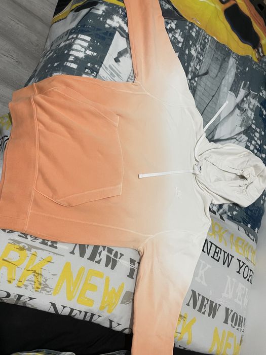 Sweat Nike laranja e branco