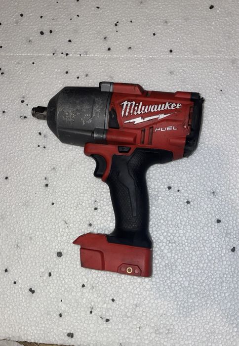 Klucz udarowy Milwaukee M18