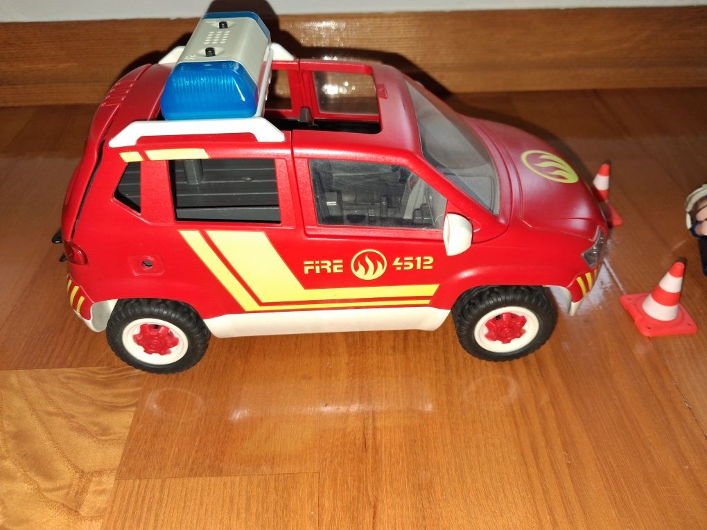 Playmobil 5364 wóz strażacki Samochód Komendanta Straży Pożarnej
