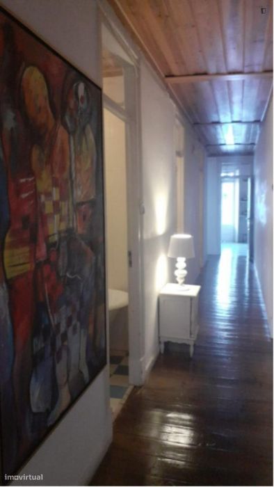 Quarto - localizado em Saldanha Lisbon