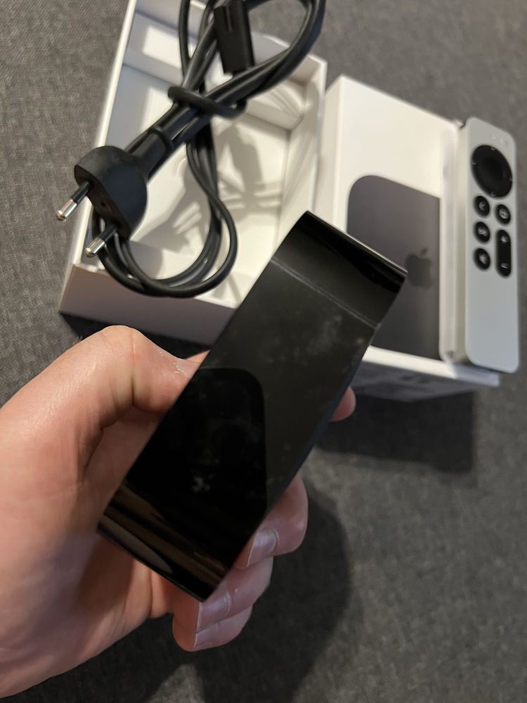 Apple TV 4K (3gen - A2843)  128GB + Ethernet
