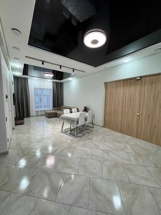 Продам пол 2-х этаж дома гараж участок !Центр Грушевского Туп трамвая!