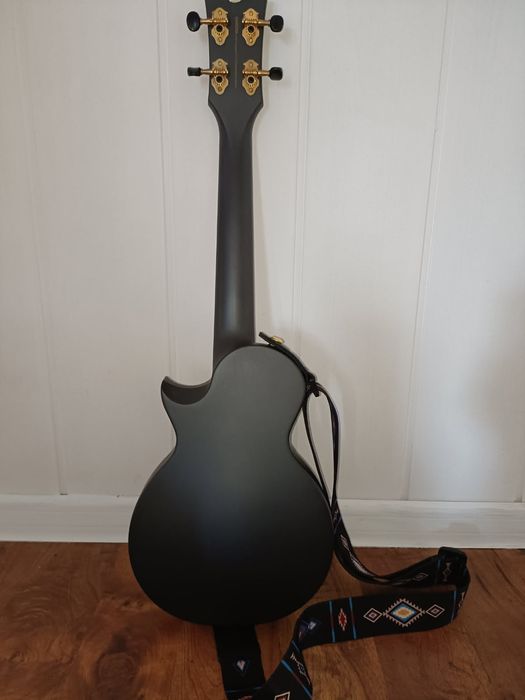 Ukulele koncertowe marki Casha