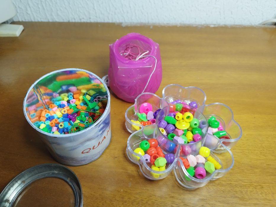 Peças para pulseiras e colares