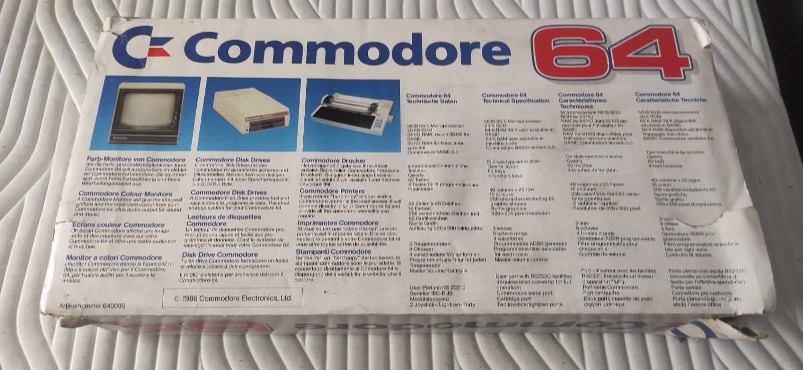 Komputer COMMODORE 64 C64 pudełko oryginalne