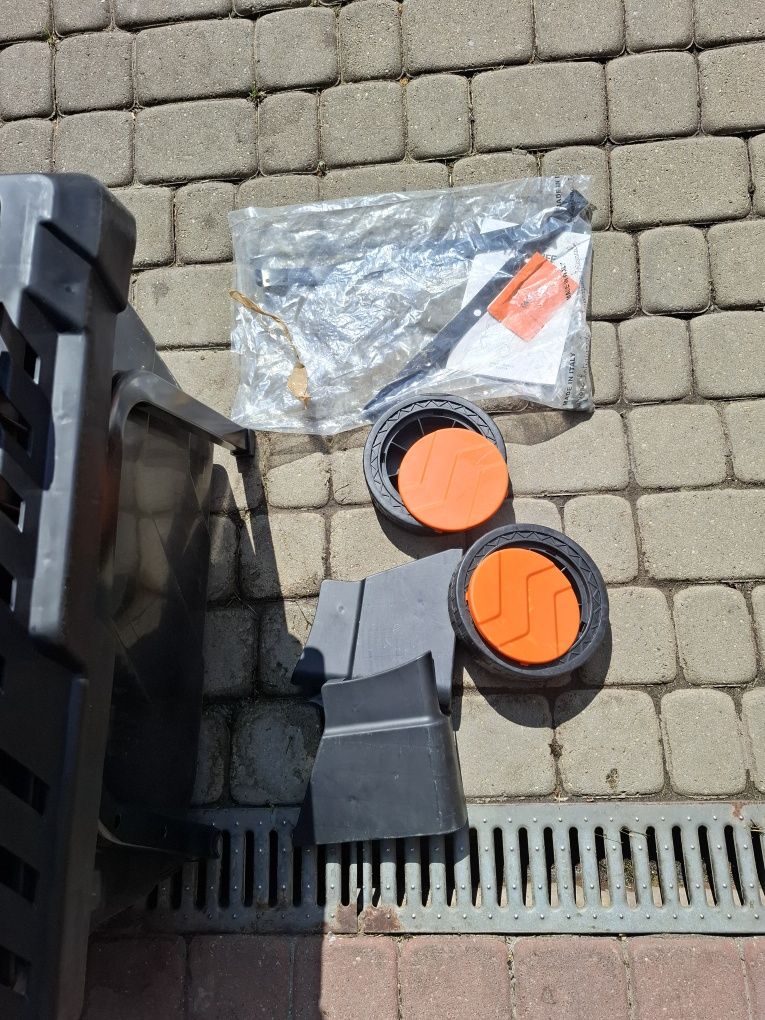 Tacklife  rozdrabniacz do gałęzi PWS01A