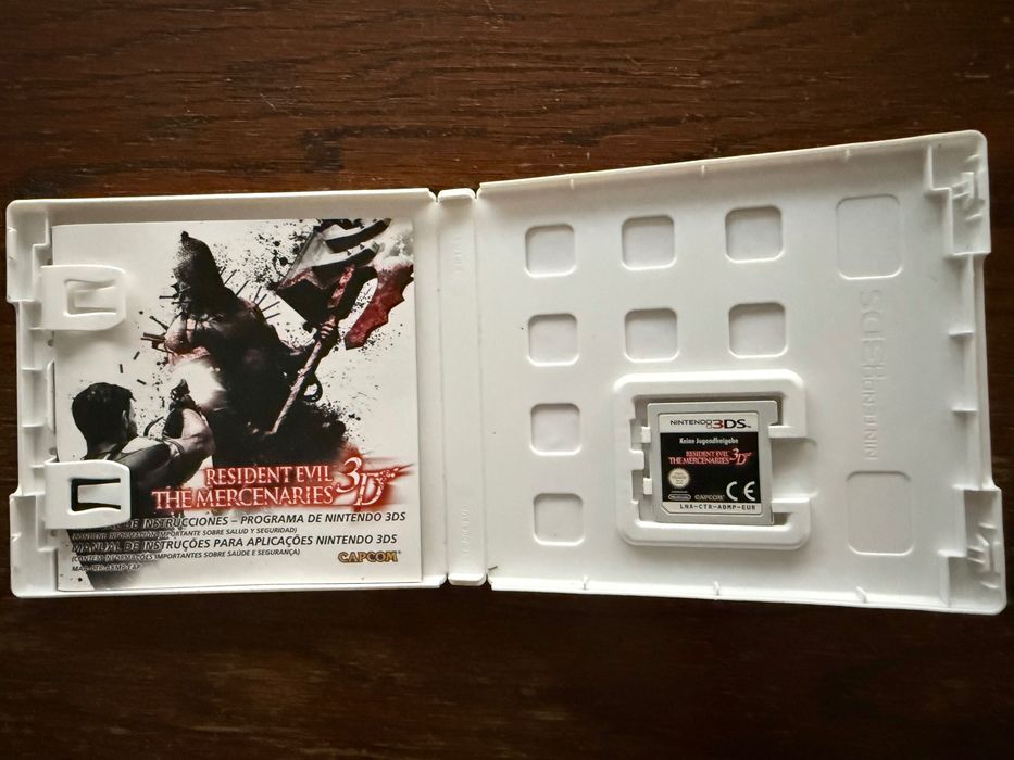 Jogo Nintendo 3DS - Resident Evil The Mercenaries 3D