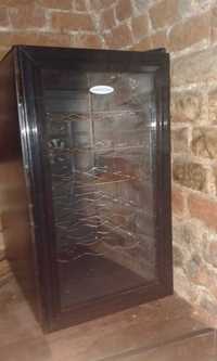 Шкаф для вина CaSTRO JC-48