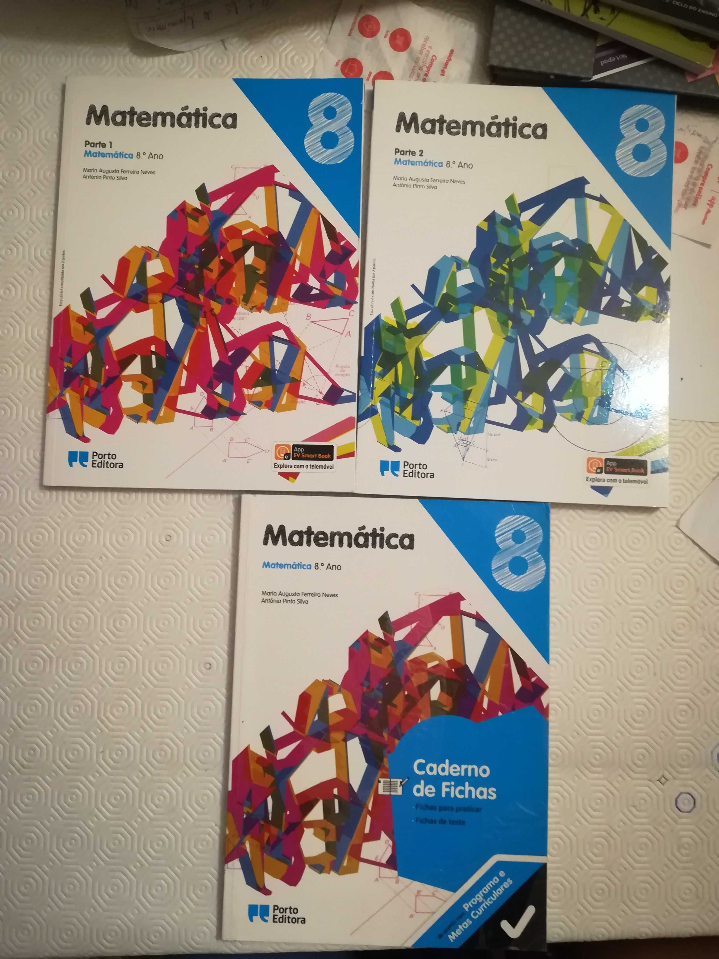 "Matemática 8" manuais e caderno de atividades completamente NOVOS.