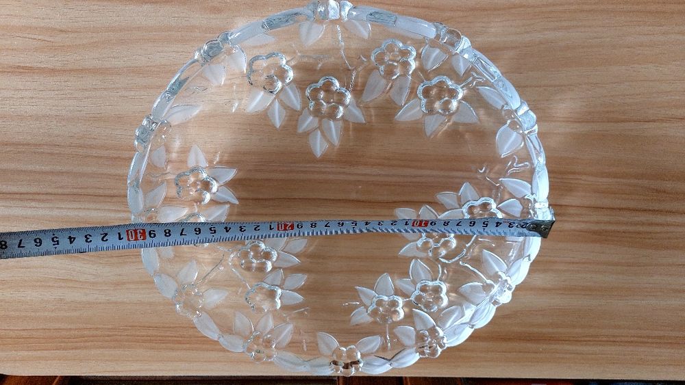 Сервірувальна тарілка