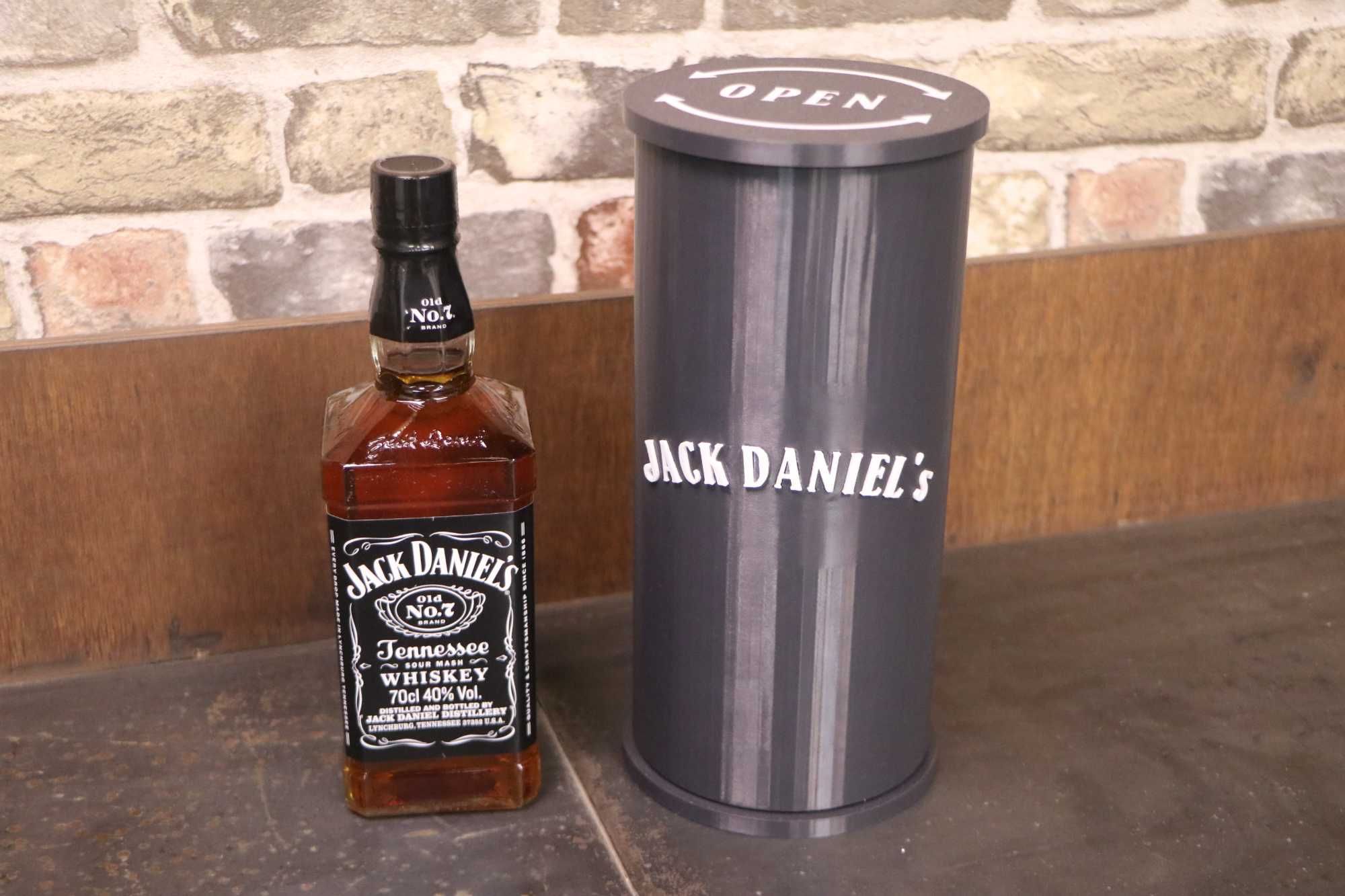 Тубус лабиринт для бутылки Jack Daniel's