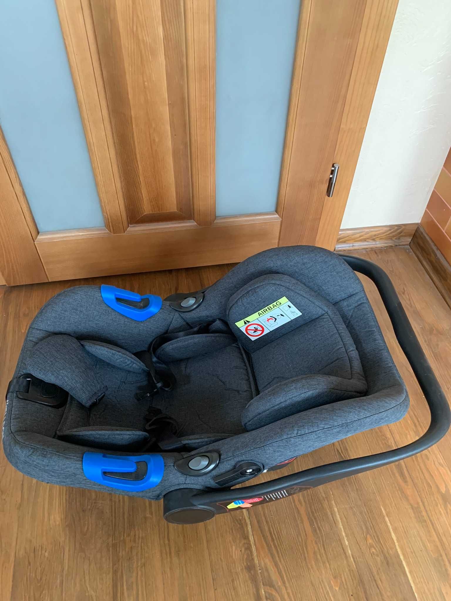 Автокрісло Welldon Diadem New (графітовий) + База ISOFIX