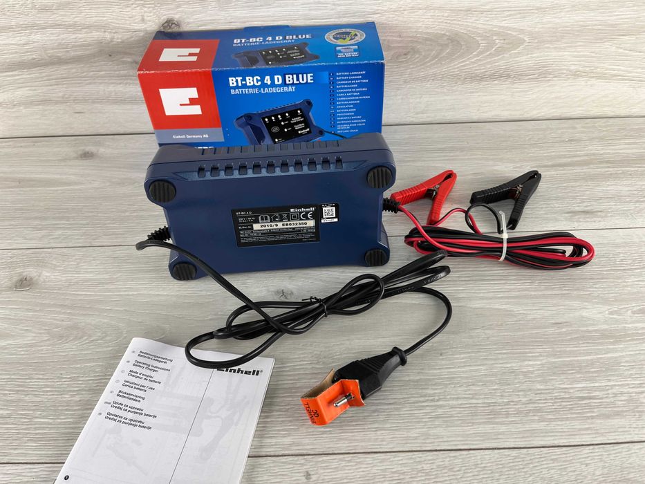 Автомобільне зарядне Einhell